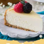 The Ultimate Classic New York Style Cheesecake: Your Dessert Masterpiece Awaits!