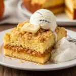 The Ultimate Easy Pumpkin Dump Cake: A Fall Dessert Dream!